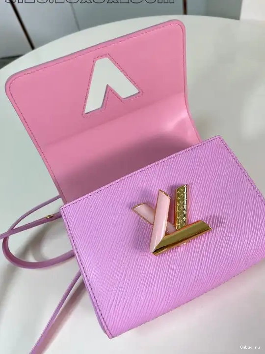 VUITTON LOUIS MM-23*17*9.5CM TWIST 0515